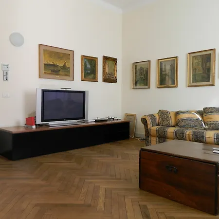 Carducci 24 Bed & Breakfast *